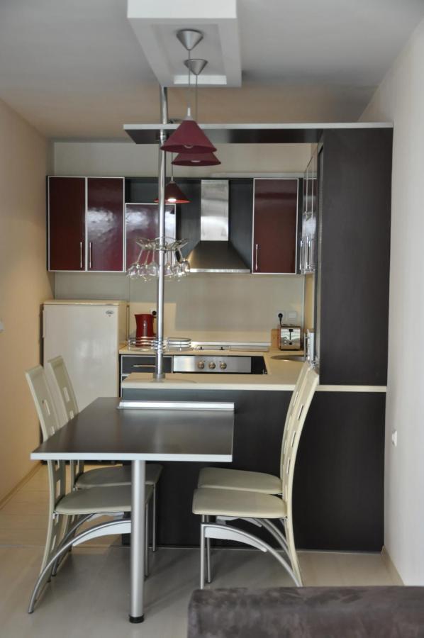 Black Sea Brееze Apartment Warna Exterior foto