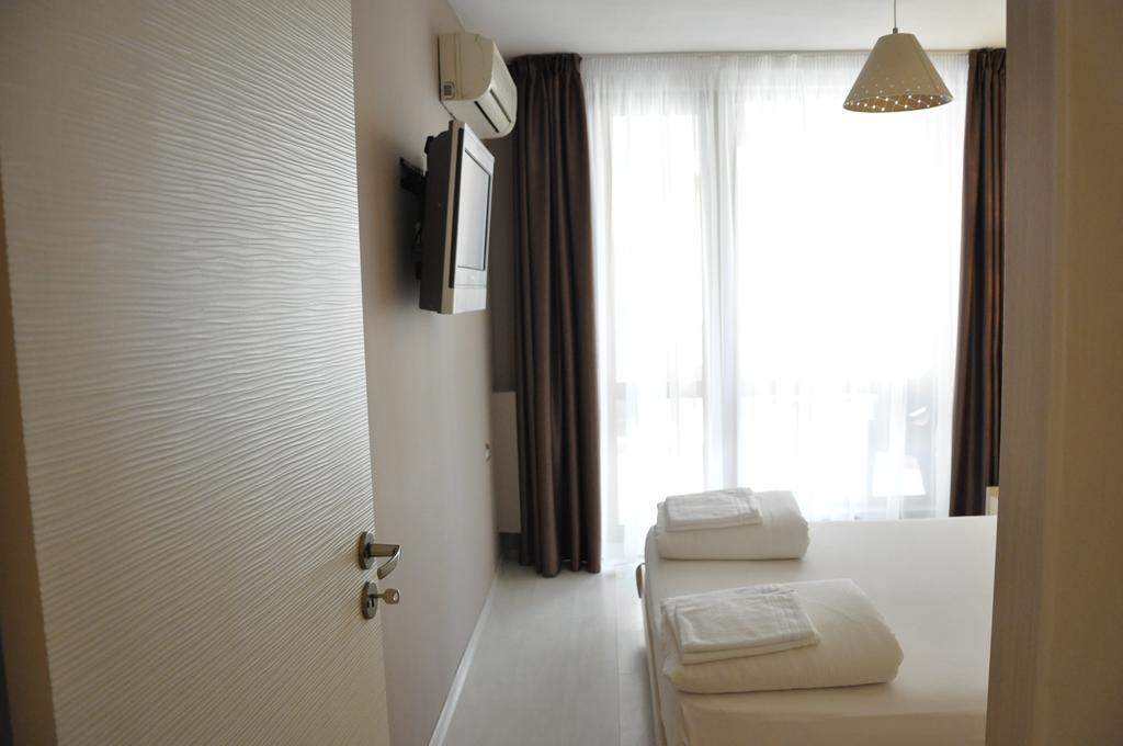 Black Sea Brееze Apartment Warna Exterior foto