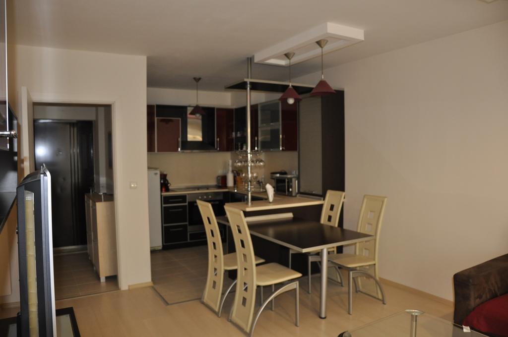 Black Sea Brееze Apartment Warna Exterior foto